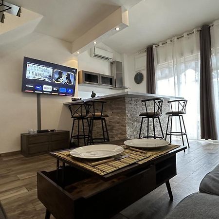 Appartement Maenat Borgo  Luaran gambar